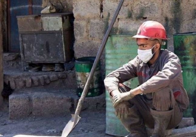 کارگران فاقد بیمه و سکوت نهادهای ناظر کارگران فاقد بیمه و سکوت نهادهای ناظر