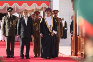 روابط ایران و عمان؛ همکاری های همه جانبه با عمان، الگوی توسعه روابط با همسایگان