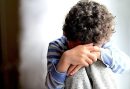 هنگام مواجهه کودکان با اخبار ناگوار چه کنیم؟
