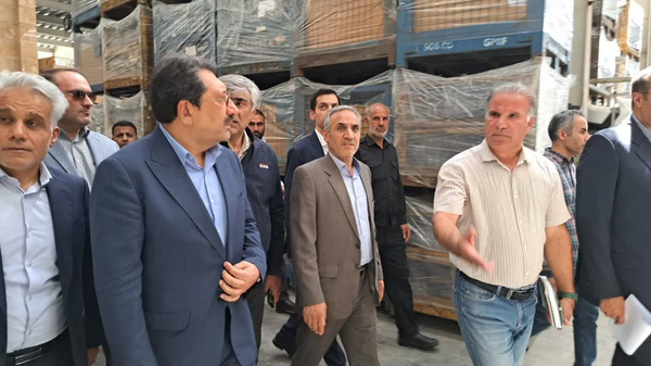 وزیر صنعت: اولویت دولت توانمندسازی بنگاههای تولیدی است + عکس وزیر صنعت: اولویت دولت توانمندسازی بنگاههای تولیدی است + عکس