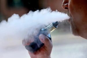 حقیقت مرگبار سیگار الکترونیکی؛ ۱۲ میلیون ایرانی اسیر دخانیات!