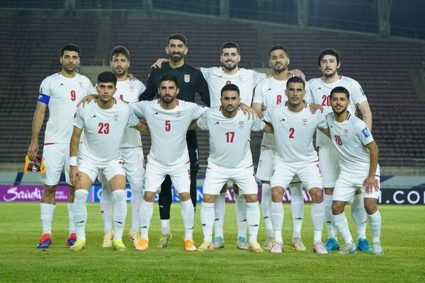 جشن صعود تیم ملی فوتبال ایران تکمیل شد؛ برتری پُرگل ایران در گام آخر جشن صعود تیم ملی فوتبال ایران تکمیل شد؛ برتری پُرگل ایران در گام آخر