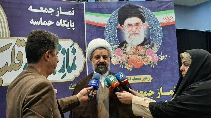 نماز جمعه خنثی کننده توطئه های دشمنان است + فیلم و تصاویر نماز جمعه خنثی کننده توطئه های دشمنان است + فیلم و تصاویر