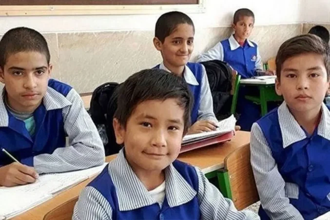 پیش ثبت نام مدارس برای دانشآموزان اتباع خارجی آغاز شد پیش ثبت نام مدارس برای دانشآموزان اتباع خارجی آغاز شد