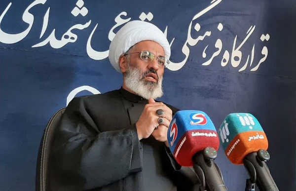 امام جمعه پرند؛ روایت چهار سال تلاش پدر معنوی شهر پرند امام جمعه پرند؛ روایت چهار سال تلاش پدر معنوی شهر پرند