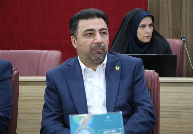 بابک عسگری، افزایش ۴۰ درصدی دانش‌آموزان رباط‌کریم در۴ر سال/ بحران تراکم کلاسی در راه است