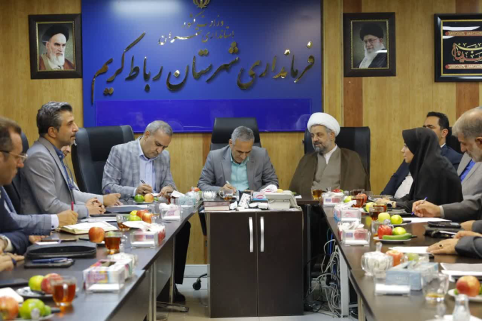مشکل آنتن دهی و اینترنت تلفن همراه زندگی مردم را مختل کرده است + عکس
