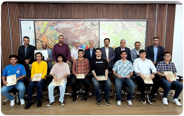 تجلیل مدیران شهری پرند از نخبگان علمی و رتبه های برتر کنکور + عکس