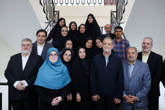 استاندار تهران؛ 124 مدرسه و ۱۴۹۸ کلاس درس در استان تهران به بهره برداری رسیده است استاندار تهران؛ ۱۲۴ مدرسه و ۱۴۹۸ کلاس درس در استان تهران به بهره برداری رسیده است