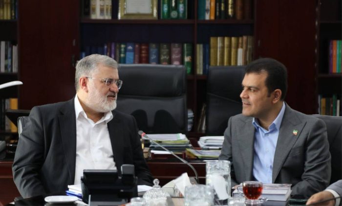 استاندار تهران: مدیریت هوشمند راه برون رفت پایتخت از ابرچالش‌هاست /اعلام آمادگی همکاری استانداری با معاونت علمی رئیس‌جمهور برای تحقق «تهران هوشمند»