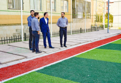 بازدید مدیرعامل شرکت عمران پرند از زمین چمن مصنوعی و پروژه در حال احداث کلانتری ۱۷ + عکس