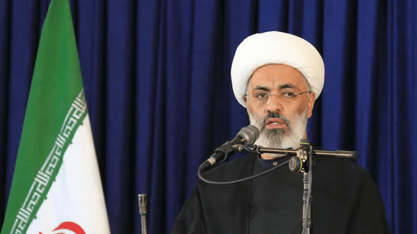 امام‌ جمعه پرند: گرانی‌ها شکاف طبقاتی را تشدید کرده است + فیلم