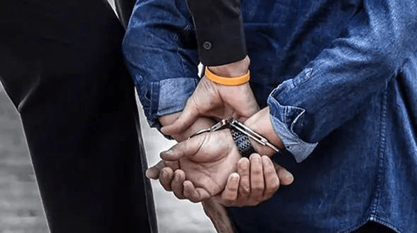 دستگیری باند سارقین منازل در پرند + فیلم