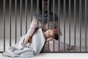 هدیه روز مادر از سوی بانک مسکن؛ آزادی ۳ بانوی زندانی جرایم غیرعمد