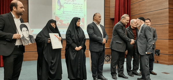 مراسم شب شعر دیدار در رباط‌کریم برگزار شد + تصاویر