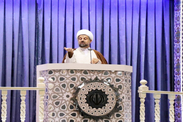 امام جمعه رباط‌ کریم: تهدید نظامی آمریکا و اسرائیل جنگ روانی است: تهدید نظامی آمریکا و اسرائیل جنگ روانی است
