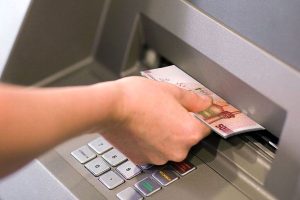 یارانه نقدی بهمن‌ ماه دهک‌های ۴ تا ۹ واریز شد/ ۲ میلیون نفر به جمع یارانه‌بگیران برگشتند