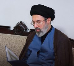 آیت‌الله حاج سیدمجتبی خامنه‌ ای: زندگی، تحصیلات و نقش تاریخی در جمهوری اسلامی ایران