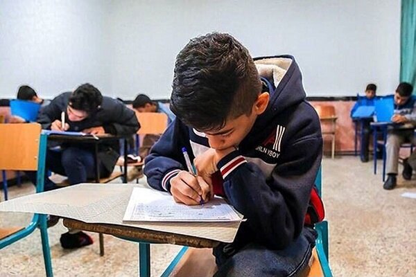 نیازی به افزایش طول سال تحصیلی نیست