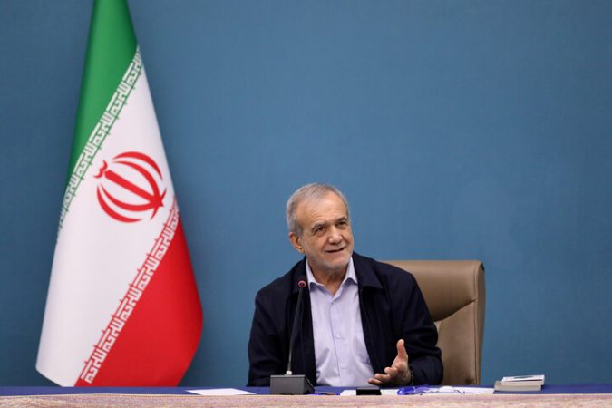 پزشکیان: نوروز فرصتی برای وحدت و انسجام ملی است