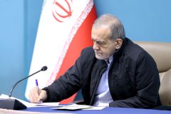 تقدیر پزشکیان از مواضع آیت‌الله سیستانی