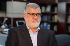 استاندار تهران: آسیب به ۶۰ هزار واحد مسکونی استان تهران در جنگ تحمیلی سوم/خدمات‌رسانی به آسیب‌دیدگان با شتاب بیشتری پیگیری می‌شود