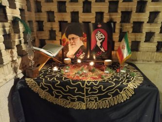 آیین بزرگداشت قائد شهید و شهدای خانواده ایشان از طرف رهبر انقلاب برگزار می‌شود