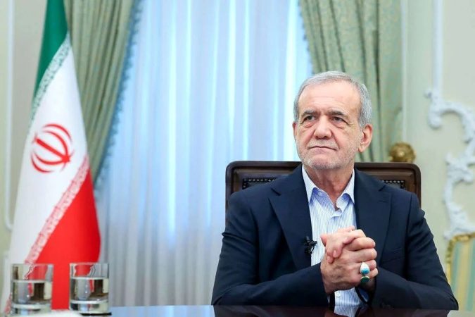 بازخوانی حکم تنفیذ پزشکیان توسط رهبر شهید انقلاب؛ رئیس‌جمهورِ صادق، مردمی و دانشمند