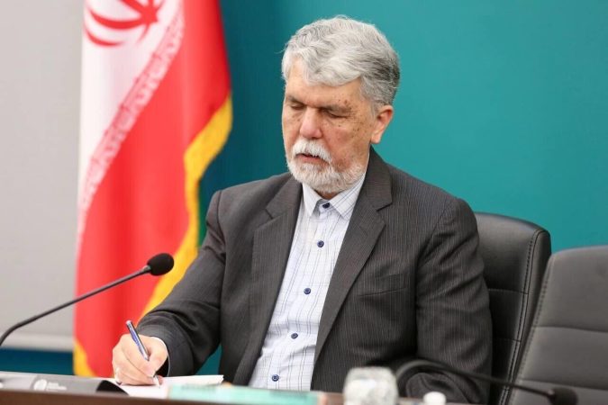وزیر فرهنگ؛ پیوند سنجیده شعر و آواز به خواندن حسین خواجه‌امیری هویتی ویژه بخشیده بود