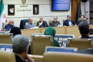 پزشکیان: با اتکا به نخبگان و مدیران با انگیزه می‌توان تحول نظام سلامت را محقق کرد