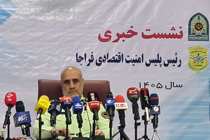کشف ۹۹۷ دستگاه ماهواره استارلینگ /جلوگیری از قاچاق بیش از ۴۷ میلیون قلم انواع دارو