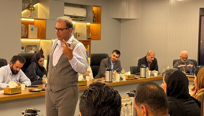 فعالان صنعتی پرند: ناترازی و هزینه‌های فزاینده، تولید را در مرز بقا قرار داده است