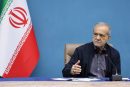 رئیس‌ جمهور با تاکید بر اینکه خاک می‌خوریم اما خاک نمی‌دهیم، گفت: ایران به فرزندانی افتخار می‌کند که ارزش‌هایشان را نه فقط با زبان که با ایستادگی‌شان معنا کردند.  به گزارش خبرگزاری مهر، مسعود پزشکیان، رئیس‌جمهور با انتشار پستی در یکی از شبکه‌های اجتماعی و با اشاره به تاریخ ایران و مردان مبارز این مرز و بوم نوشت: ستارخان، برای آرمانی جنگید که آن را شایسته ایران می‌دانست: آزادی، قانون و سربلندی ملت.  وی افزود: ایران به چنین فرزندانی افتخار می‌کند؛ مردانی که ارزش‌هایشان را نه فقط با زبان، که با ایستادگی‌شان معنا کردند.  رئیس جمهور در پاسخ به گزافه‌گویی‌های دشمن خاطر نشان کرد: خاک می‌خوریم اما خاک نمی‌دهیم.