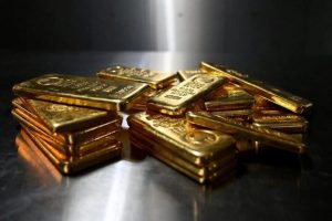 عقب‌نشینی قیمت طلا و نقره در بازارهای بین‌المللی