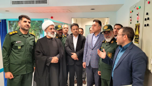 تجلیل مسئولان ‌شهر پرند از حافظان سلامت در روز پرستار + عکس